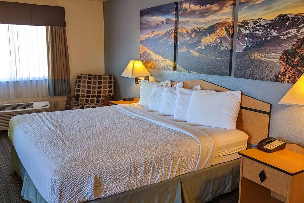 Days Inn & Suites By Wyndham Касл-Рок Номер фото